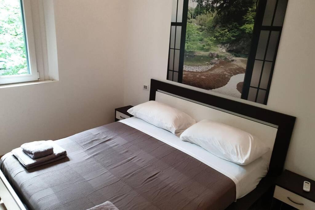 Your Lovely Home, Porta Venezia-1 Queen Bed, 3 Single Beds, 1 Sofa Bed- ミラノ エクステリア 写真